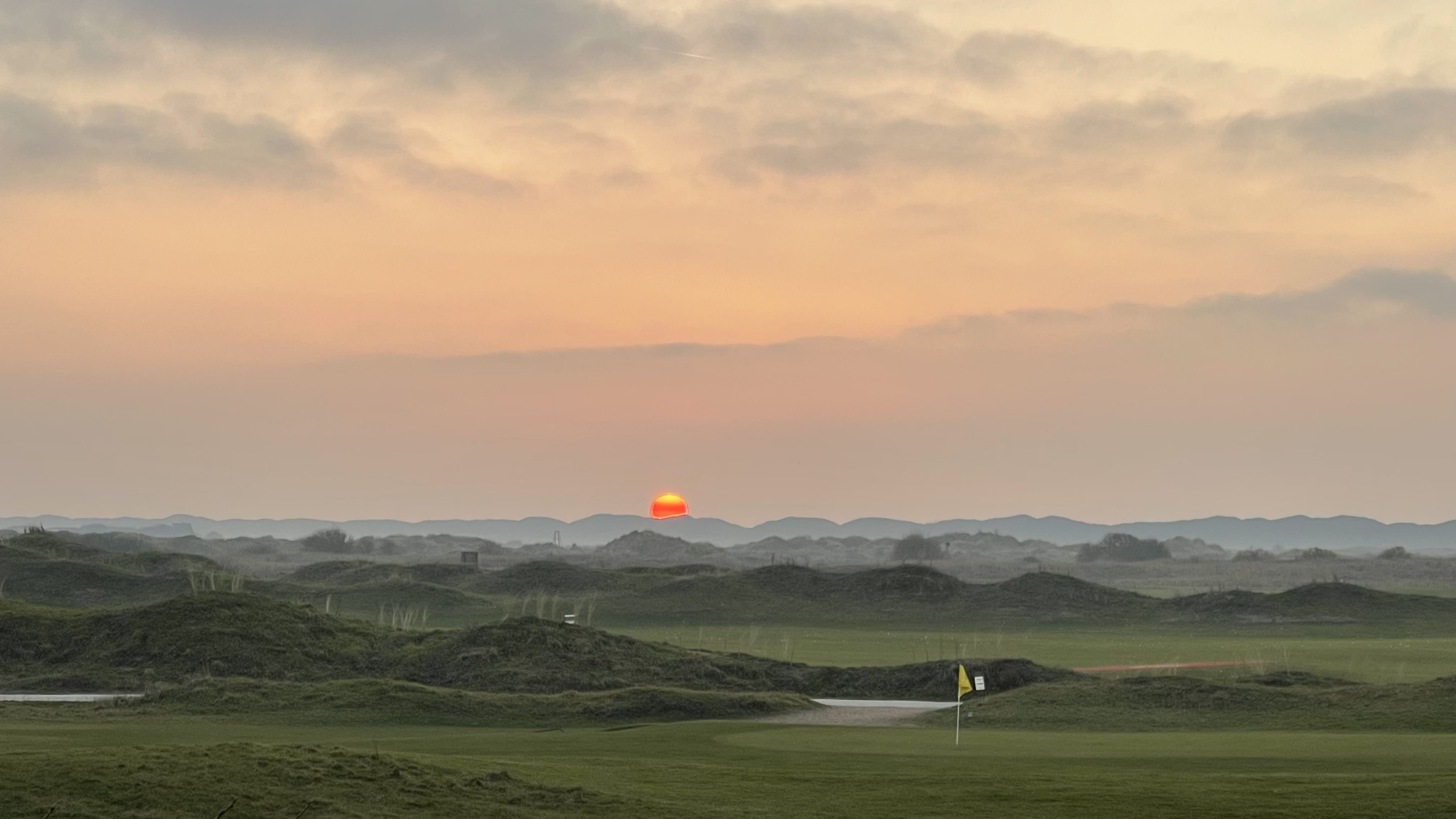 Zonsondergang duinen